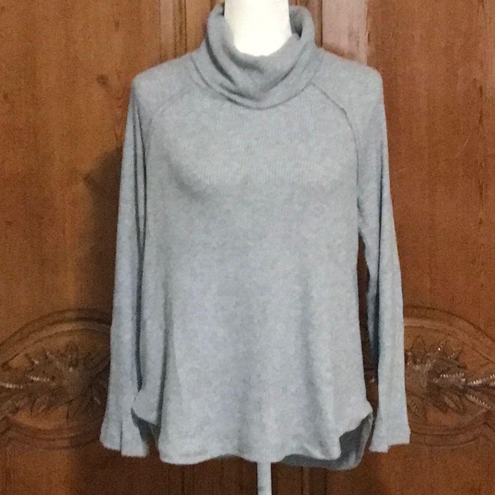 Michael Stars-Step Hem Turtleneck Ribbed Sweater